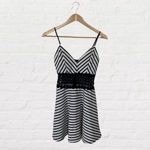 Angelique Dress- Size M(Juniors)